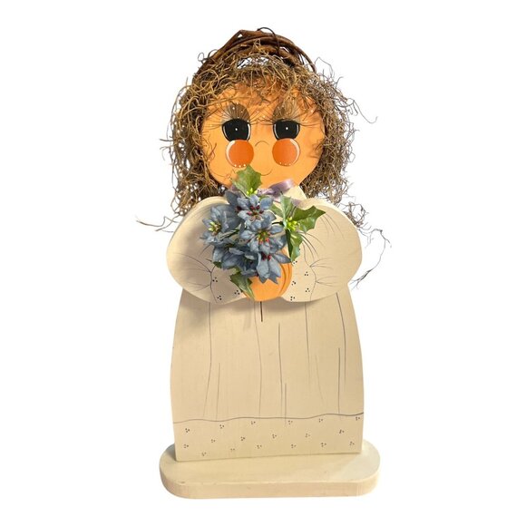 1995 Signed Wooden Angel by K. Moody – Rustic Folk Art Shelf Sitter with Grapevi - Picture 1 of 6